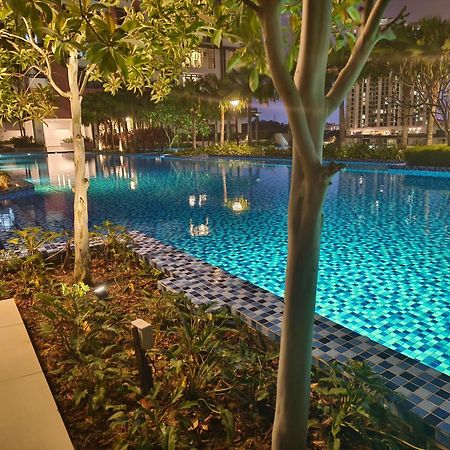 The Moon Homestay At Putrajaya Extérieur photo